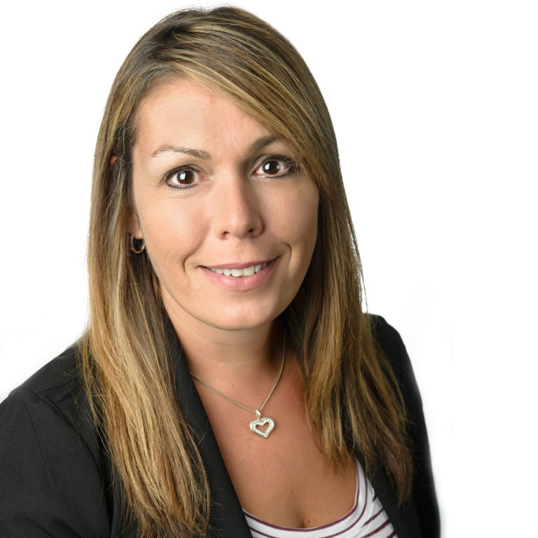 Lena Correia | Senior Manager, Accounting & Assurance | Davis Martindale