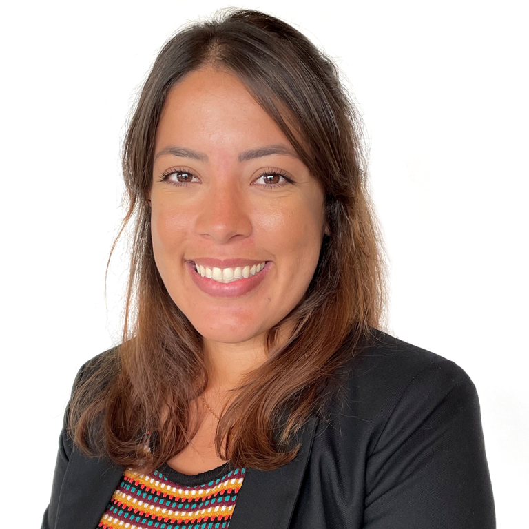 Fabiana Martins | Associate - Insurance Claims & Litigation | Davis Martindale