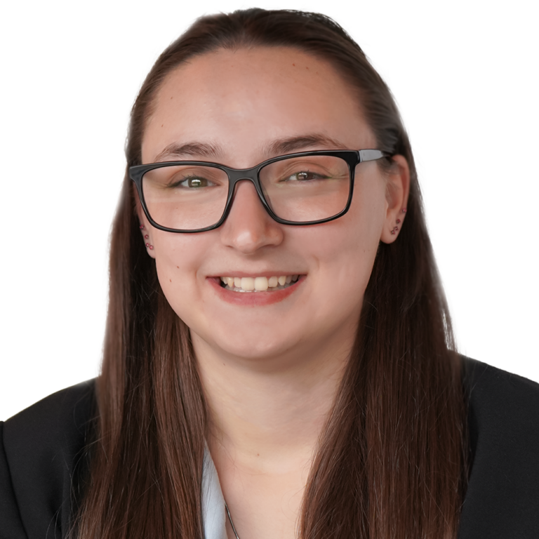 Marah Bos | Associate, Insurance Claims & Litigation | Davis Martindale